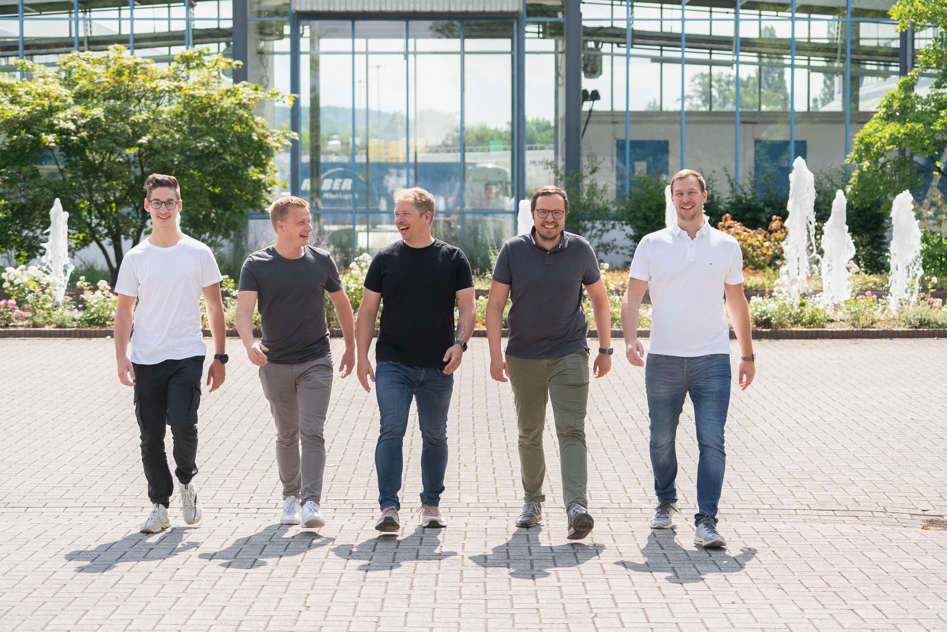 Lachendes Olbricht IT Team